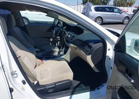 2015 Honda Accord Ex z USA, uszkodzony, nr VIN 1HGCR2F77FA256854